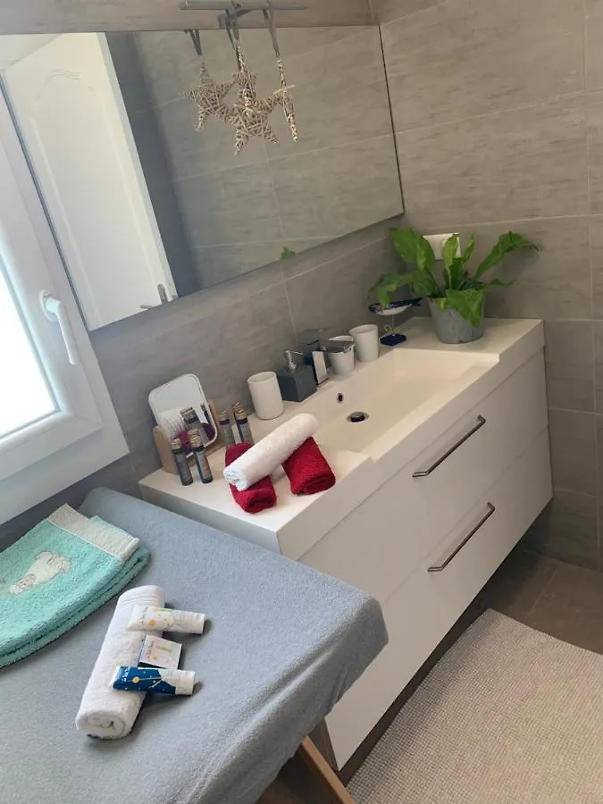 Cassis Village Options Parking And Baby Apartment