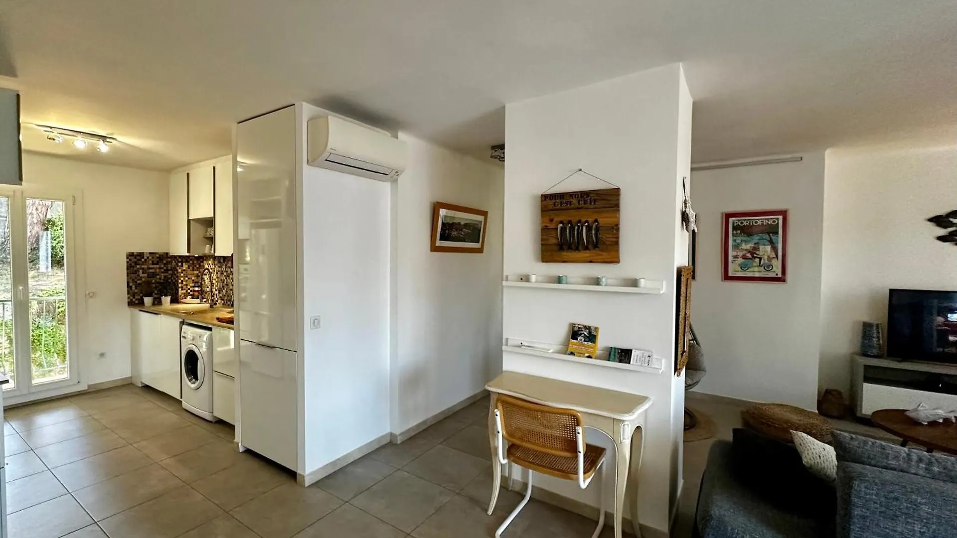 Apartment Cassis Village Options Parking And Baby