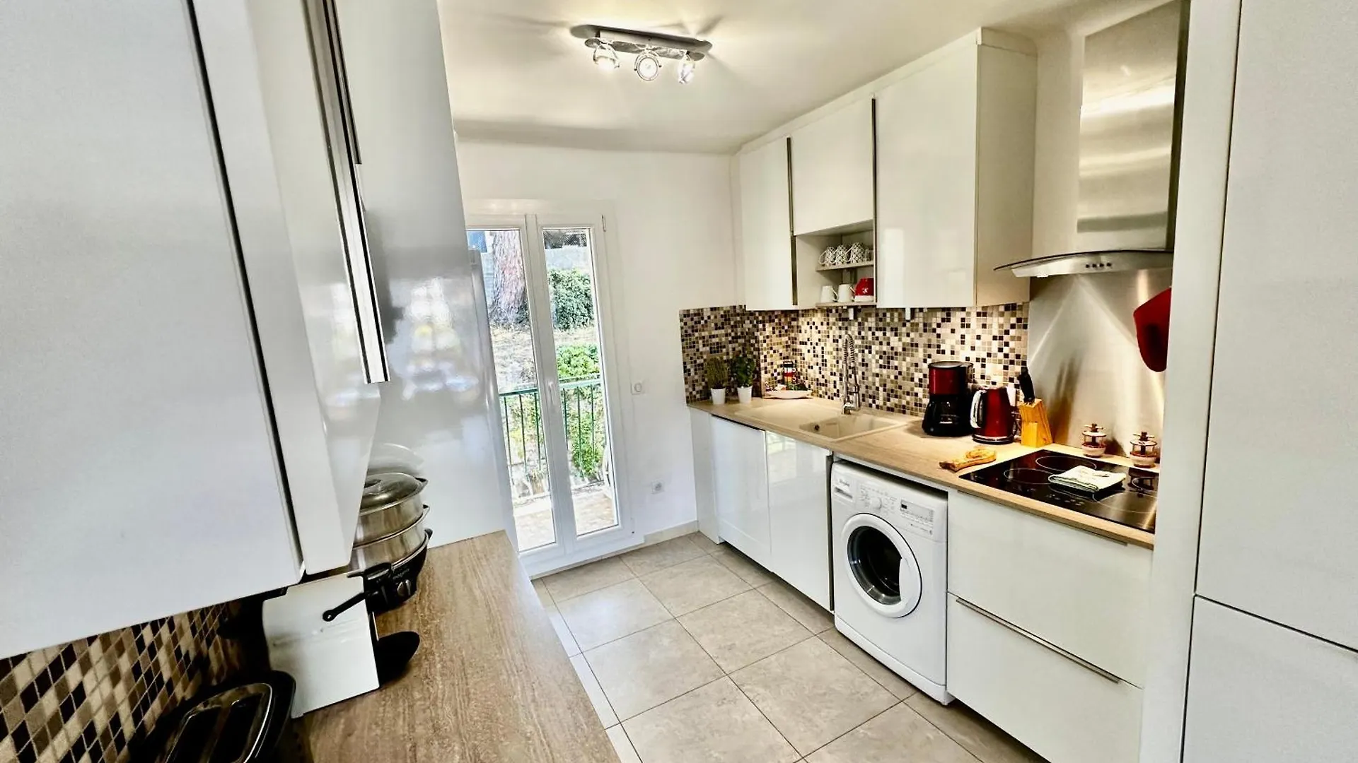 Cassis Village Options Parking And Baby Apartment